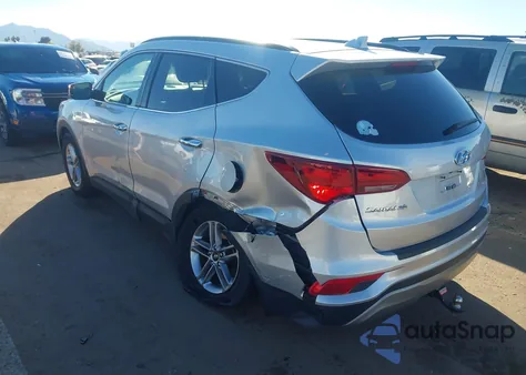 2017 Hyundai Santa Fe Sport 2.4L z USA, uszkodzony, nr VIN 5XYZU3LB9HG495704